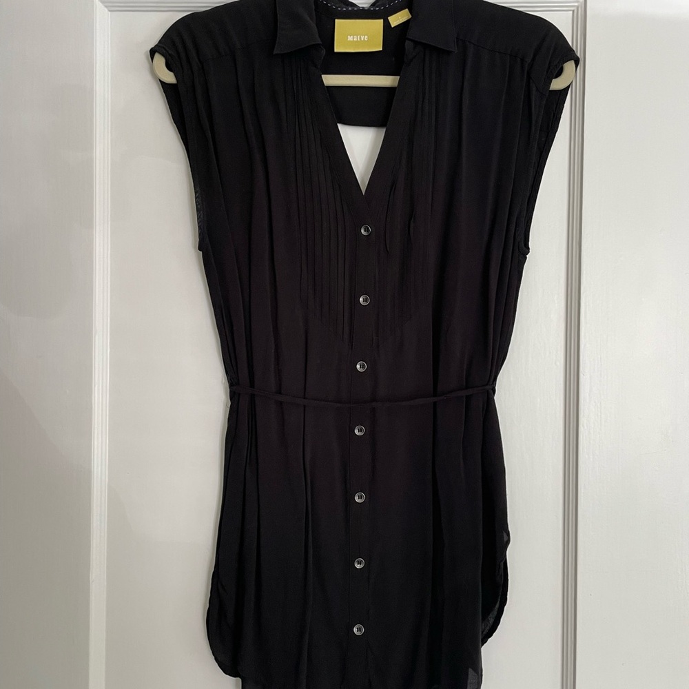 Maeve Black Sleeveless Button-Up Blouse